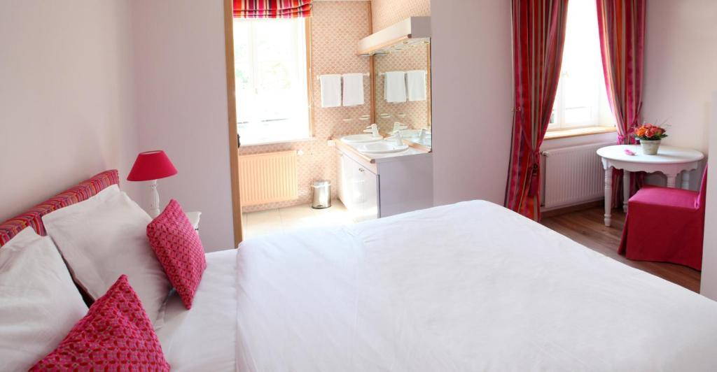 Saint Graal Bed & Breakfast Chamant ห้อง รูปภาพ