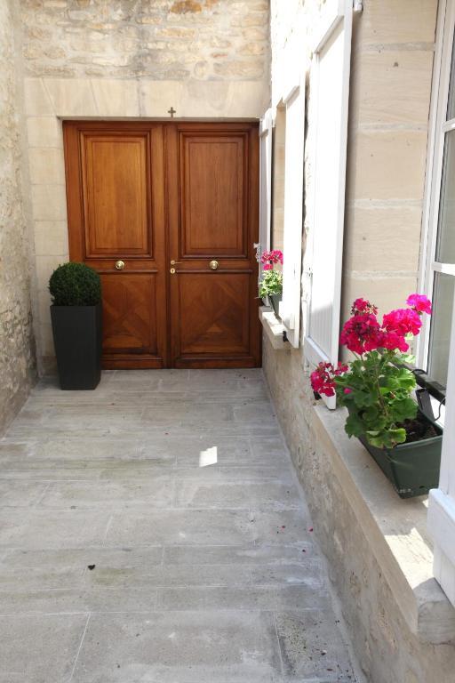 Saint Graal Bed & Breakfast Chamant ภายนอก รูปภาพ